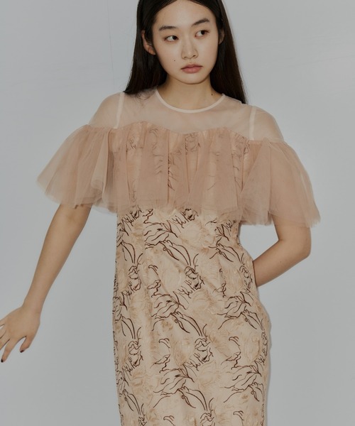 ANDRESD(アンドレスド)の「チュールフリルエンブロイダリードレス / tulle frills embroidery dress(ドレス・レディース・グリーン/ブラック/オレンジ/ネイビー・S/M/L)」の7枚目の写真
