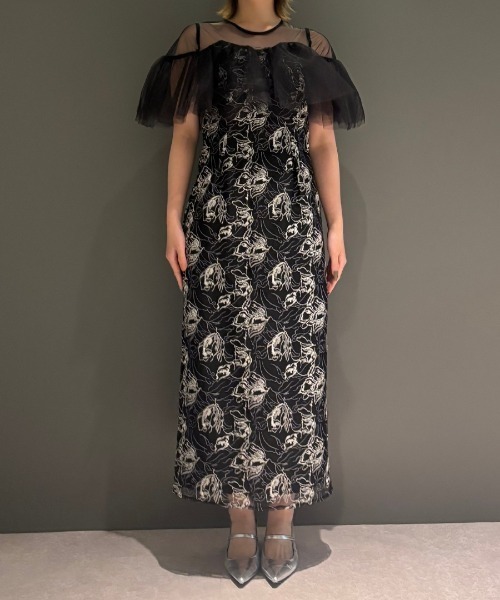 チュールフリルエンブロイダリードレス / tulle frills embroidery