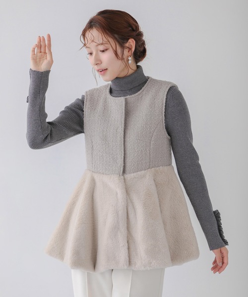 Fit more(フィットモア)の「エコファードッキングツイードジレ(カーディガン/ボレロ・レディース・ブラック/アイボリー/グレイッシュベージュ・FREE)」の1枚目の写真