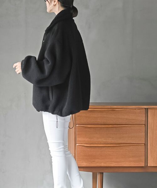 rps(アールピーエス)の「ボアスタンドブルゾン(ブルゾン・レディース・アイボリー/ブラック・フリー)」の14枚目の写真