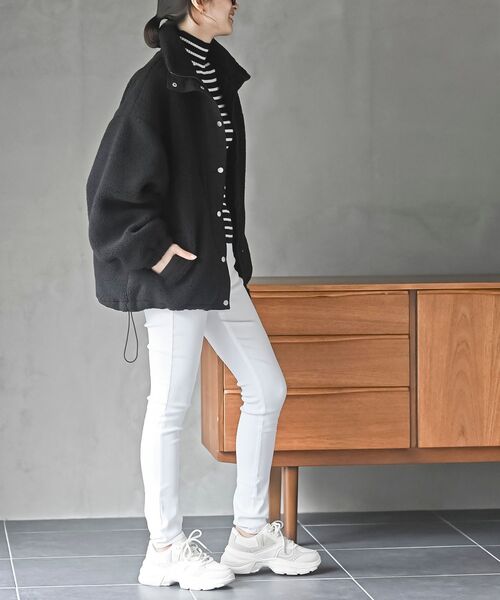 rps(アールピーエス)の「ボアスタンドブルゾン(ブルゾン・レディース・アイボリー/ブラック・フリー)」の16枚目の写真