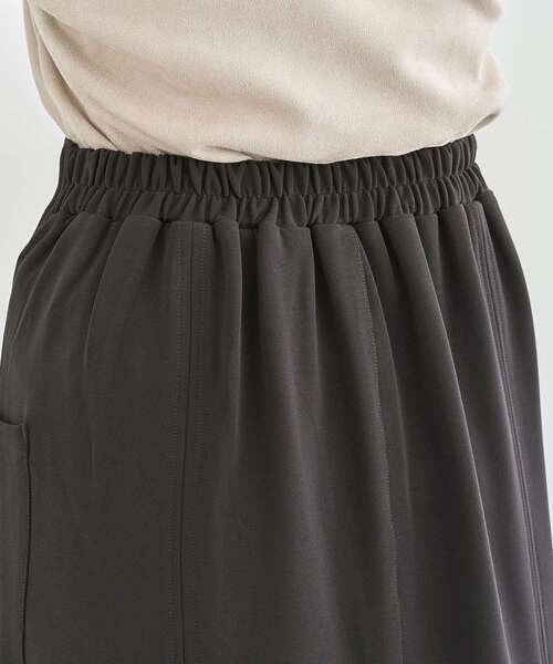 ELENCARE DUE(エレンカーレデュエ)の「・ELENCARE DUE サイドポケットフレアスカート(スカート・レディース・チャコールグレー/グリーン/ブラウン/ブラック・FREE)」の16枚目の写真