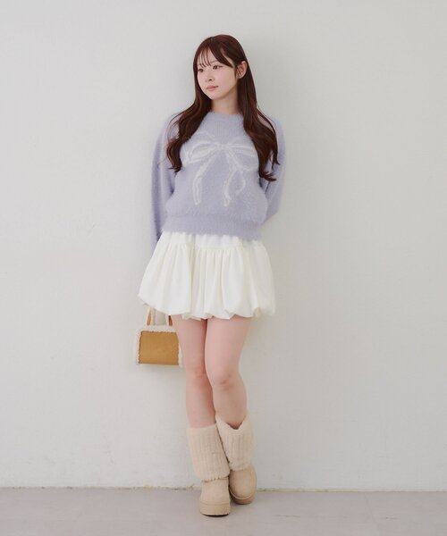 continuer de NICE CLAUP(コンティニューデナイスクラップ)の「リボン柄シャギーニット(ニット/セーター・レディース・チャコールグレー/ブルー/アイボリー・FREE)」の5枚目の写真