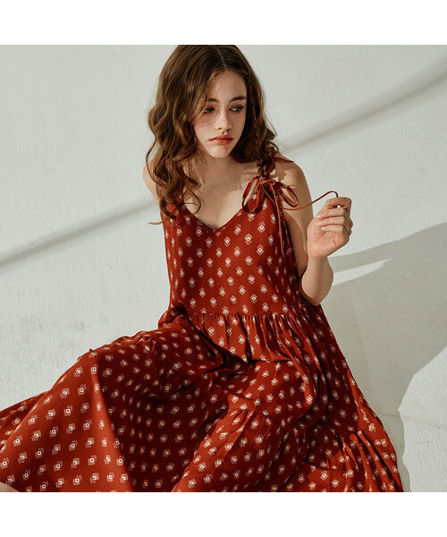 VIKINI VENDER(ビキニベンダー)の「モリスストラップティアードロングワンピース(ワンピース・レディース・その他・ONE SIZE)」の1枚目の写真