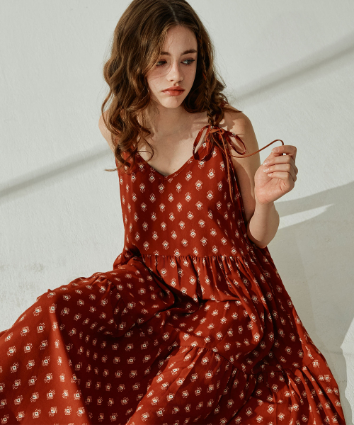 VIKINI VENDER(ビキニベンダー)の「モリスストラップティアードロングワンピース(ワンピース・レディース・その他・ONE SIZE)」の6枚目の写真