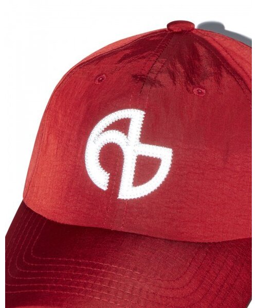NOMANUAL（NOMANUAL）の「REFLECTIVE SYMBOL LOGO BALLCAP - RED（キャップ・レディース・その他・FREE）」の2枚目の写真