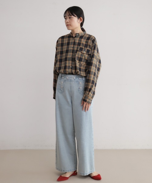 Blanc Bleu Minuit(ブランブルーミニュイ)の「ポリエステルツイルチェック ショートシャツ(シャツ/ブラウス・レディース・ベージュ/ネイビー・FREE)」の6枚目の写真