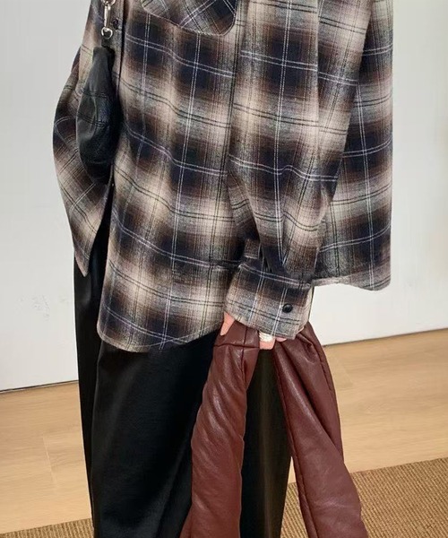 Lace Ladies(レースレディース)の「チェック柄 前開き 長袖 ボタン シャツ(シャツ/ブラウス・レディース・ブラック/ネイビー/ブラウン・FREE)」の21枚目の写真