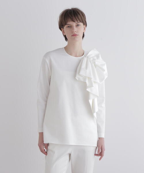 LE PHIL(ルフィル)の「◆ハイストポンチリボンモチーブラウス(シャツ/ブラウス・レディース・ブラック/ホワイト/ネイビー・F)」の2枚目の写真