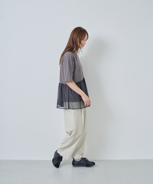 Kelen(ケレン)の「「KELEN / ケレン」アシンメトリー異素材コンビトップス(Tシャツ/カットソー・レディース・チャコールグレー/オフホワイト/ブラック/カーキ・S/M)」の14枚目の写真