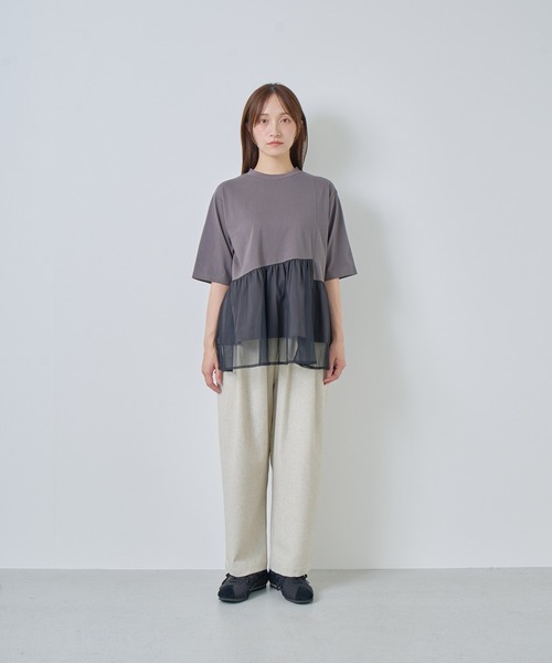 Kelen(ケレン)の「「KELEN / ケレン」アシンメトリー異素材コンビトップス(Tシャツ/カットソー・レディース・チャコールグレー/オフホワイト/ブラック/カーキ・S/M)」の19枚目の写真