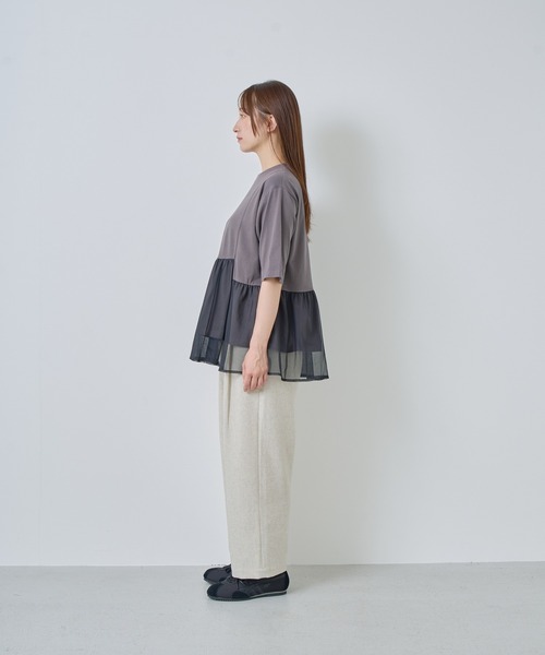 Kelen(ケレン)の「「KELEN / ケレン」アシンメトリー異素材コンビトップス(Tシャツ/カットソー・レディース・チャコールグレー/オフホワイト/ブラック/カーキ・S/M)」の20枚目の写真