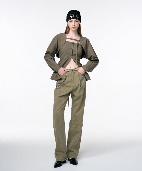 ETMON(エトモン)の「Pigment Pintuck Denim Pants Khaki(デニムパンツ・レディース・その他・MEDIUM/LARGE)」の2枚目の写真