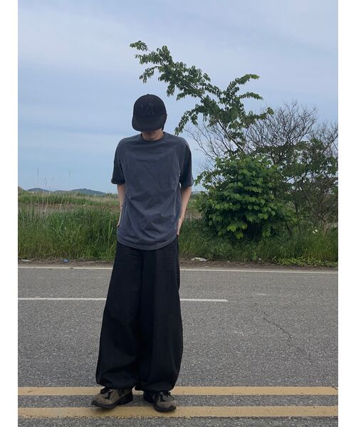 KICHUL（キチョル）の「BALLOON FIT DENIM PANTS (WASHED BLACK)（デニムパンツ・レディース・その他・SMALL/XX-SMALL/LARGE/X-SMALL/MEDIUM）」の20枚目の写真