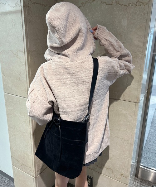 PHILLY(フィリー)の「ビッグフードポンポンニットパーカー(パーカー・レディース・グレー/ピンク/アイボリー・FREE)」の14枚目の写真