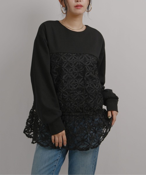 palm RICHE（ポームリシュ）の「チュール刺繍ドッキングポンチトップス（スウェット・レディース・ブラック/アイボリー・M）」の2枚目の写真