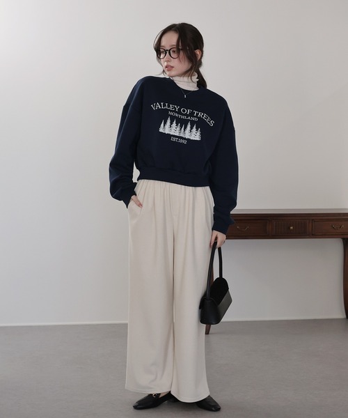 BLUEEAST(ブルーイースト)の「裏起毛フォレスト刺繍スウェット(スウェット・レディース・ネイビー/グレー/アイボリー・MEDIUM)」の17枚目の写真