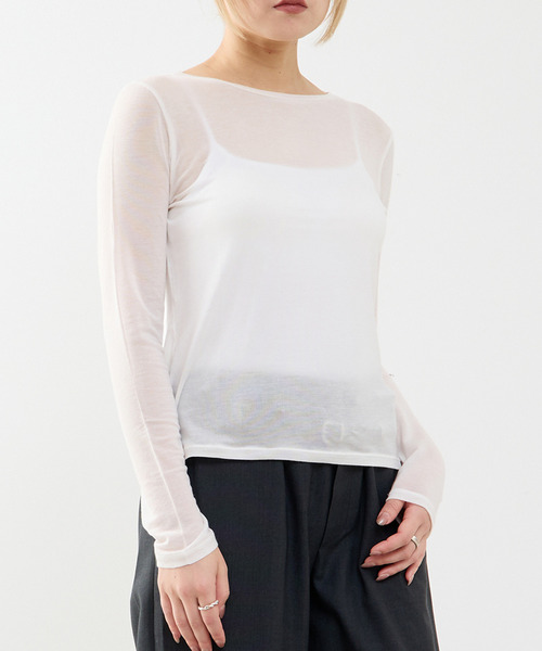 SOFFITTO(ソフィット)の「カシミヤシルク混ボートネックシアープルオーバー(Tシャツ/カットソー・レディース・ホワイト/ブラック・FREE)」の1枚目の写真
