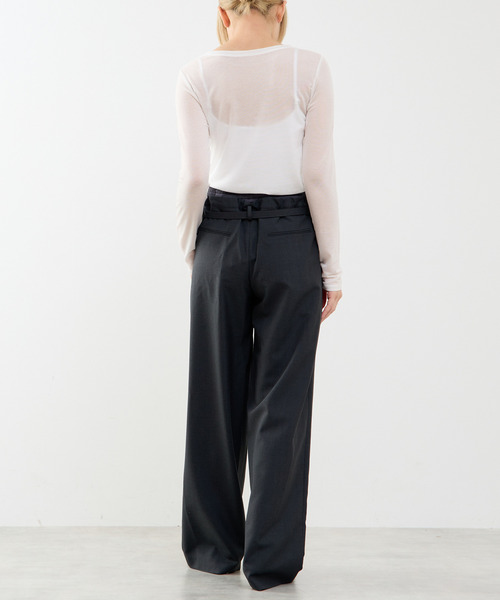 SOFFITTO(ソフィット)の「カシミヤシルク混ボートネックシアープルオーバー(Tシャツ/カットソー・レディース・ホワイト/ブラック・FREE)」の7枚目の写真