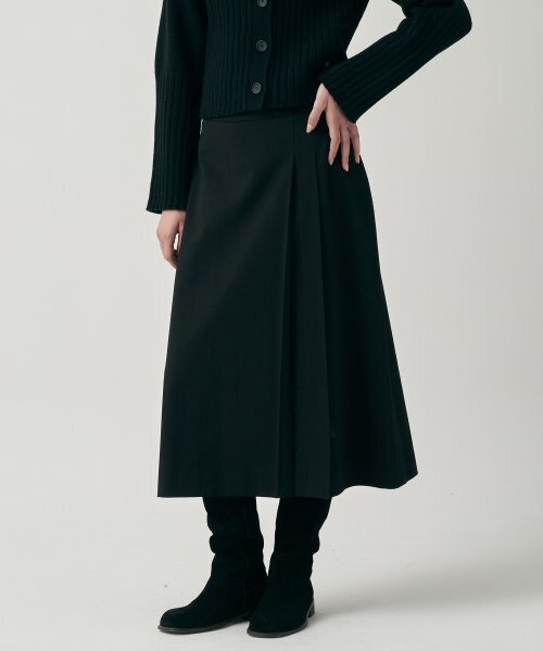 MOTT(モット)の「プリーツロングスカート-ブラック(スカート・レディース・その他・SMALL/MEDIUM)」の3枚目の写真
