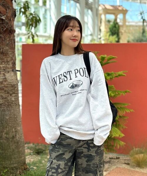 KANEITEI(カネイテイ)の「WEST POINT ARCH CREWNECK (MELANGE GRAY)(スウェット・レディース・グレー・MEDIUM/LARGE/X-LARGE)」の10枚目の写真