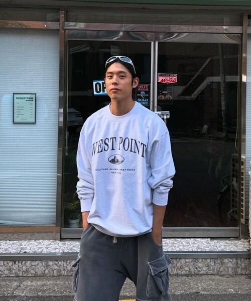 KANEITEI(カネイテイ)の「WEST POINT ARCH CREWNECK (MELANGE GRAY)(スウェット・レディース・グレー・MEDIUM/LARGE/X-LARGE)」の12枚目の写真