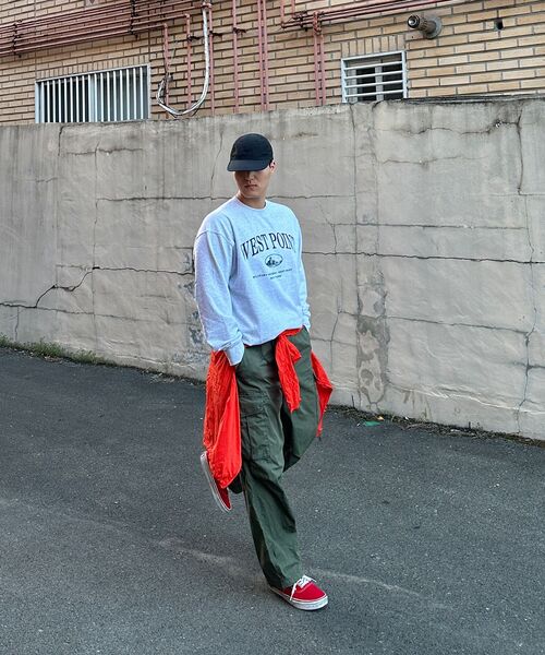 KANEITEI(カネイテイ)の「WEST POINT ARCH CREWNECK (MELANGE GRAY)(スウェット・レディース・グレー・MEDIUM/LARGE/X-LARGE)」の22枚目の写真