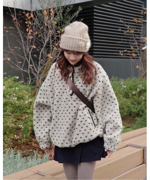 JUMELLE(ジュメロ)の「ボアプルオーバー(ニット/セーター・レディース・ベージュ・FREE)」の22枚目の写真