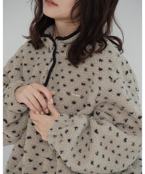 JUMELLE(ジュメロ)の「ボアプルオーバー(ニット/セーター・レディース・ベージュ・FREE)」の8枚目の写真