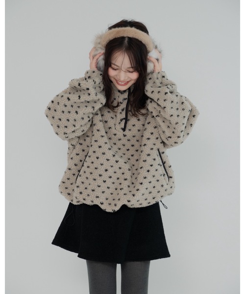 JUMELLE(ジュメロ)の「ボアプルオーバー(ニット/セーター・レディース・ベージュ・FREE)」の13枚目の写真