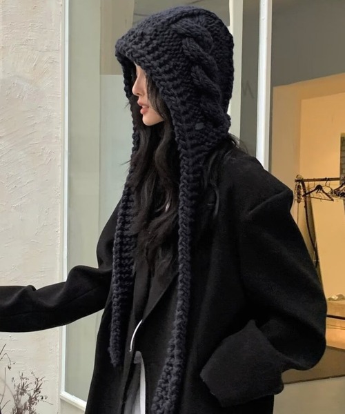 Vipoa（ヴィポア）の「Hand knit hooded balaclava（ネックウォーマー/スヌード・レディース・ブラック/アイボリー/レッド/ブルー/グレー・FREE）」の17枚目の写真