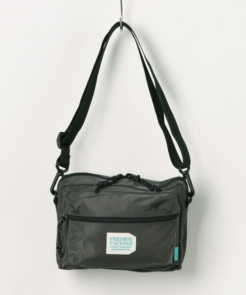 FREDRIK PACKERS（フレドリックパッカーズ）の「【FREDRIK PACKERS/フレドリックパッカーズ】NAUGHTIAM別注 ショルダーバッグ（ショルダーバッグ・メンズ・ベージュ/グレー/ブラック・FREE）」の16枚目の写真
