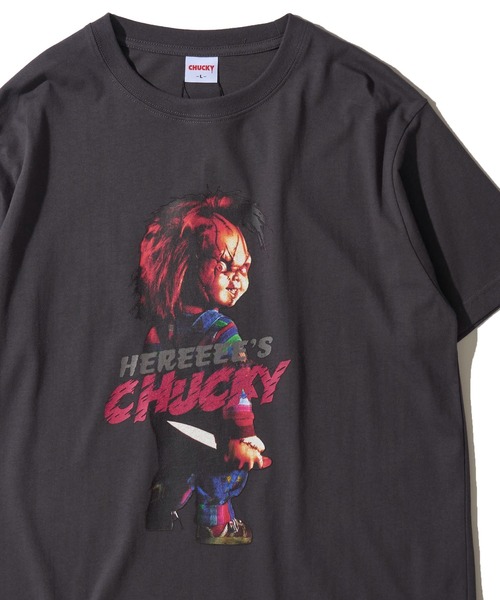 ADPOSION(アドポーション)の「【CHUCKY / チャッキー】フロントプリントクルーネックTシャツ(Tシャツ/カットソー・レディース・チャコールグレー/ホワイト/オフホワイト・LARGE/X-LARGE/MEDIUM)」の3枚目の写真