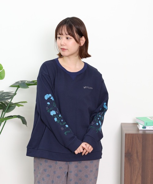Emago(イマゴ)の「EMAGO 植物ロゴ刺繍プルオーバー(スウェット・レディース・杢グレー/グリーン/ネイビー・FREE)」の16枚目の写真