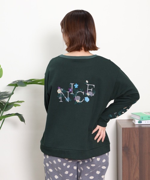 Emago(イマゴ)の「EMAGO 植物ロゴ刺繍プルオーバー(スウェット・レディース・杢グレー/グリーン/ネイビー・FREE)」の9枚目の写真