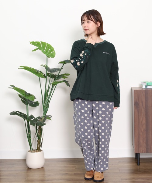 Emago(イマゴ)の「EMAGO 植物ロゴ刺繍プルオーバー(スウェット・レディース・杢グレー/グリーン/ネイビー・FREE)」の12枚目の写真