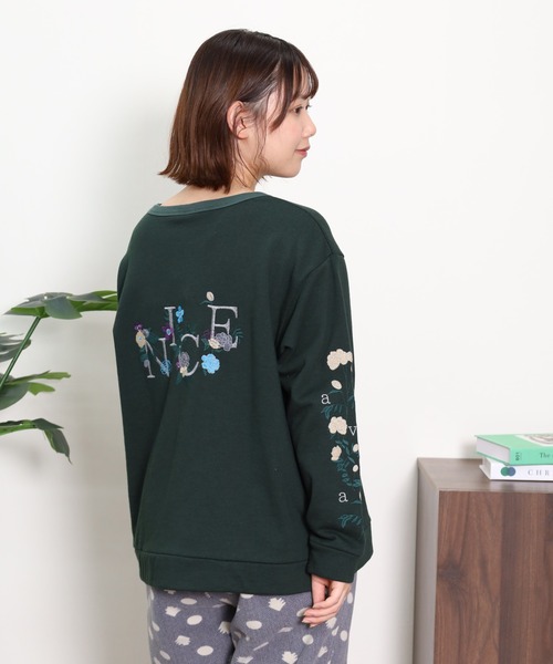 Emago(イマゴ)の「EMAGO 植物ロゴ刺繍プルオーバー(スウェット・レディース・杢グレー/グリーン/ネイビー・FREE)」の10枚目の写真