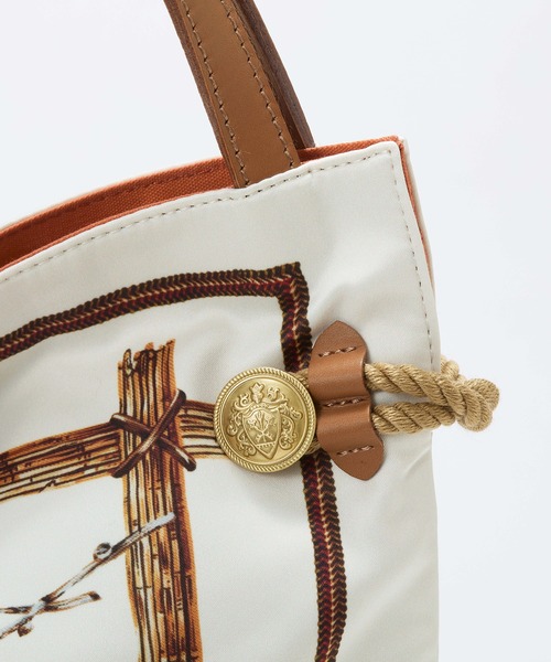 TREASURE TOPKAPI(トレジャートプカピ)の「【26SS】【TREASURE TOPKAPI】マイルドサテン スカーフ柄 トートバッグ(トートバッグ・レディース・オフホワイト/ミント・FREE)」の14枚目の写真
