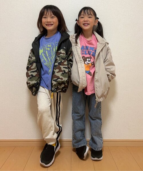 BREEZE（ブリーズ）の「【WEB限定】イロイログラフィックTシャツ（Tシャツ/カットソー・キッズ・グレー/エメラルド/オフホワイト/ライム/ピンク/グリーン/サックスブルー/パープル/ネイビー/チャコール/ベージュ・100/90/140/130/120/110/150）」の16枚目の写真