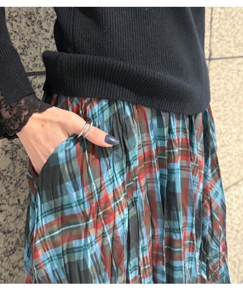 Desert　Rose（デザートローズ）の「【DESERT ROSE/デザートローズ】チェック柄シュリンクスカート（スカート・レディース・ブルー/ネイビー・FREE）」の16枚目の写真