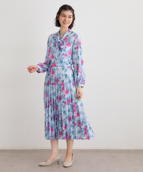 LAURA ASHLEY(ローラアシュレイ)の「【手洗い可/同柄アイテムあり】フリーサム ヘイズ柄 プリーツスカート(スカート・レディース・ホワイト系3/ブルー系5・38/40)」の8枚目の写真