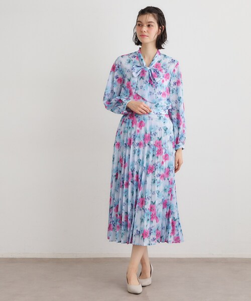 LAURA ASHLEY(ローラアシュレイ)の「【手洗い可/同柄アイテムあり】フリーサム ヘイズ柄 プリーツスカート(スカート・レディース・ホワイト系3/ブルー系5・38/40)」の9枚目の写真