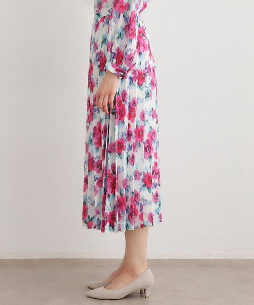 LAURA ASHLEY(ローラアシュレイ)の「【手洗い可/同柄アイテムあり】フリーサム ヘイズ柄 プリーツスカート(スカート・レディース・ホワイト系3/ブルー系5・38/40)」の12枚目の写真