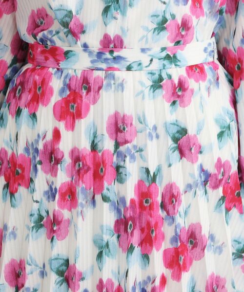 LAURA ASHLEY(ローラアシュレイ)の「【手洗い可/同柄アイテムあり】フリーサム ヘイズ柄 プリーツスカート(スカート・レディース・ホワイト系3/ブルー系5・38/40)」の14枚目の写真