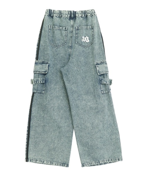 ANAP GiRL(アナップガール)の「タック入り ライン デニム カーゴ パンツ(その他パンツ・キッズ・ブラック/ライトブルー・M/S/XS)」の13枚目の写真