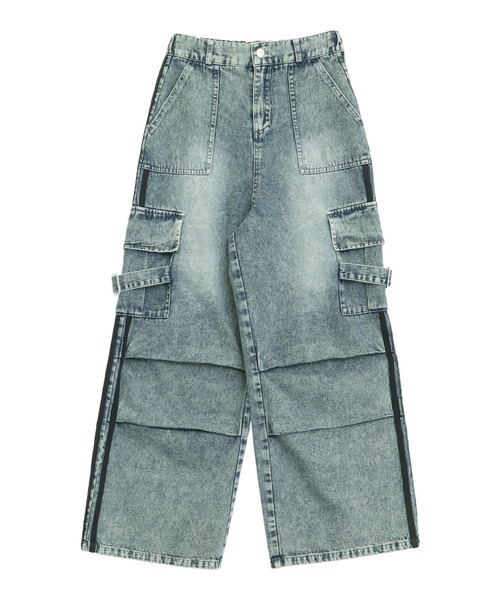 ANAP GiRL(アナップガール)の「タック入り ライン デニム カーゴ パンツ(その他パンツ・キッズ・ブラック/ライトブルー・M/S/XS)」の12枚目の写真