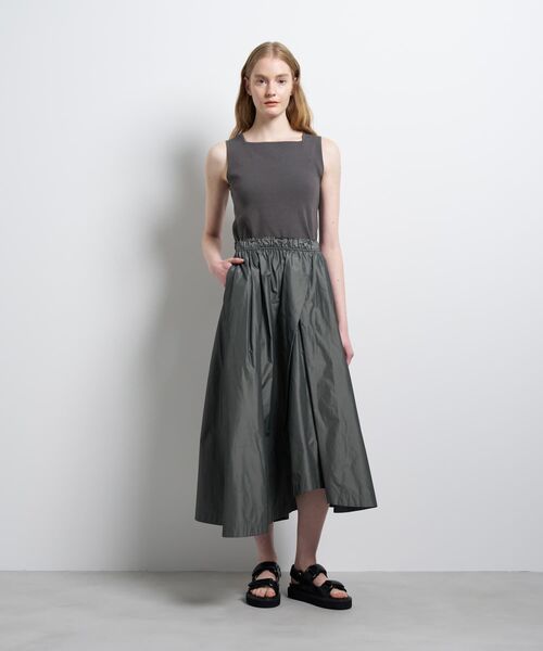 LANVIN en Bleu（ランバンオンブルー）の「メモリータフタ2WAYスカート（スカート・レディース・グレー/ブラック/ブラウン・36/38）」の12枚目の写真