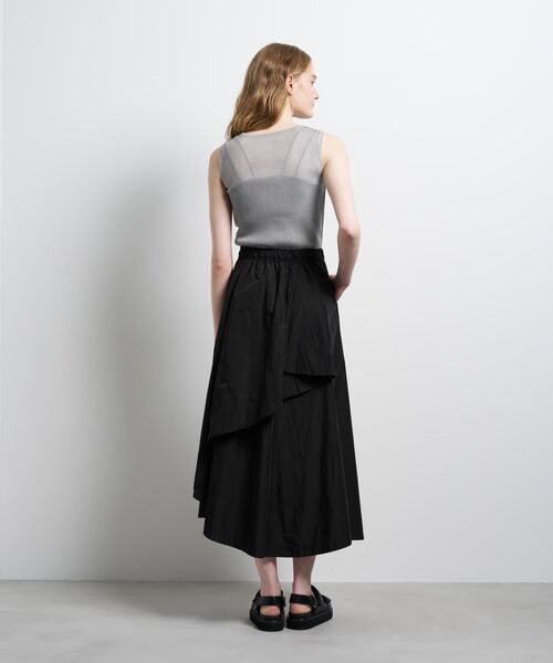 LANVIN en Bleu（ランバンオンブルー）の「メモリータフタ2WAYスカート（スカート・レディース・グレー/ブラック/ブラウン・36/38）」の22枚目の写真
