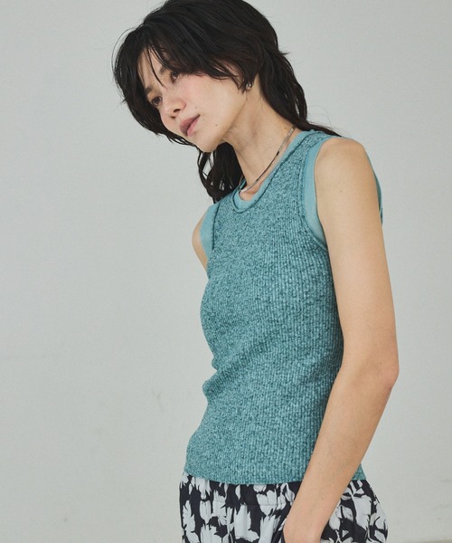 qualite（カリテ）の「シアーミックスリブノースリーブ/春服/夏服/レイヤード（ニット/セーター・レディース・グレー/ライトベージュ/グリーン・フリー）」の16枚目の写真