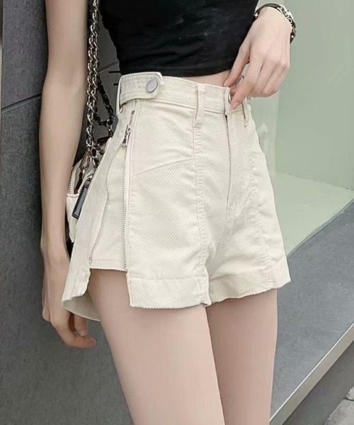 Ritzy(リッツィー)の「サイドジッパーショートパンツ(その他パンツ・レディース・ブラック/ベージュ・L/M)」の9枚目の写真